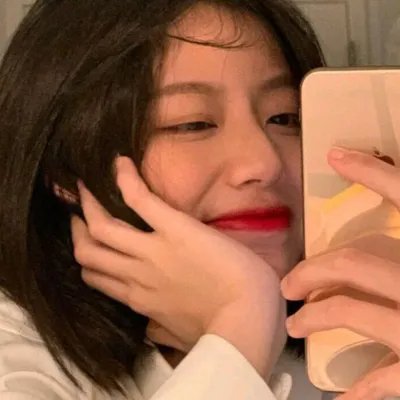 校花请自重，我真不是股神