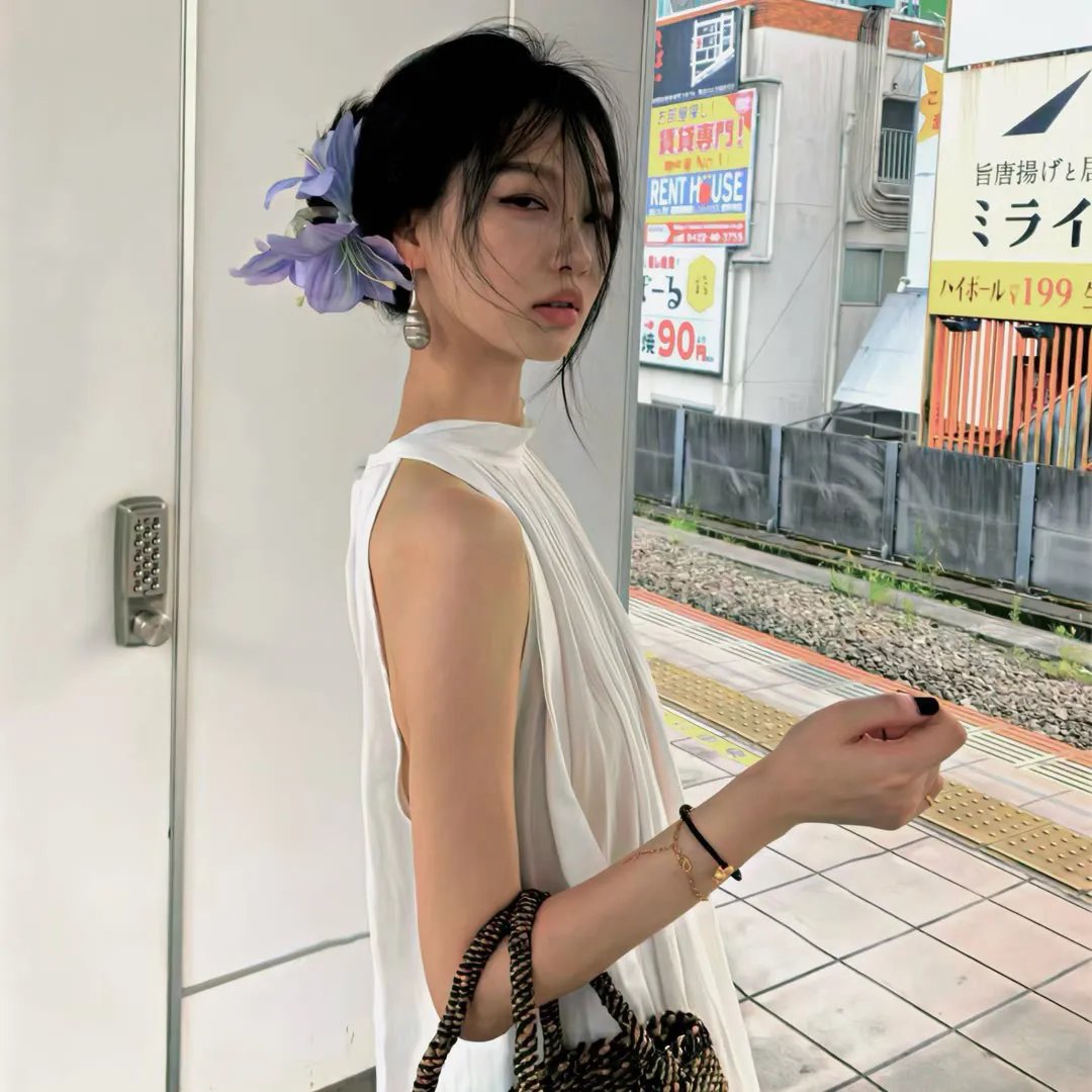 恋爱潜伏